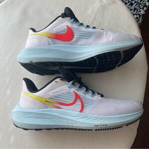 Nike White and Black Athletic Shoes